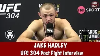 Jake Hadley on Muhammad Mokaev 