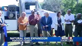Residents in eastern Pontotoc County now have access to natural gas service