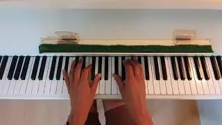 Round Midnight - how to play piano