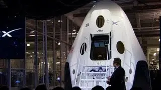 SpaceX unveils space shuttle replacement, the 