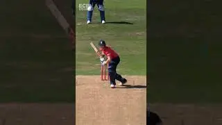 👏 OUTRAGEOUS BATTING! | Superb Harry Brook Shot For 4️⃣ #Shorts