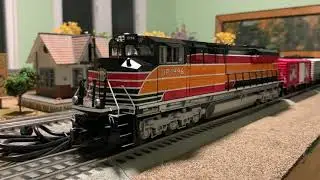 Lionel Legacy Southern Pacific UP Heritage SD70ACE #1996