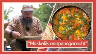 Shakshuka met zelfgemaakt flatbread #1 | Campingkoken met Ramon