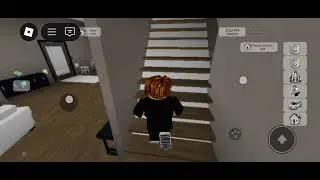 Her son can't stop growing !!! /roblox