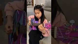 Little Girl Plays &ldquo;Baby&rdquo; on Guitar 🎸💛 | Beautiful Fingerstyle Cover #guitarshorts