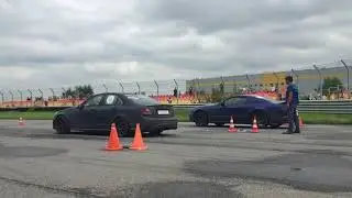 Mercedes-Benz C63 AMG (800HP) VS Shelby Mustang GT500 (670HP)