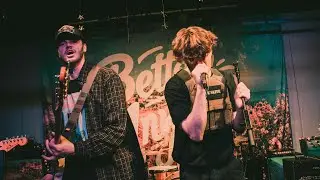 Ace Slite - July (Live at Yellow Cab Tavern)