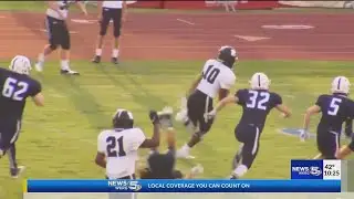 Elberta High School football fans help their team take home the Friday Night Football Fever Play of
