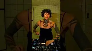Sara Delirio at H&Ouml;R Berlin. Full set&rsquo;s up in our library!