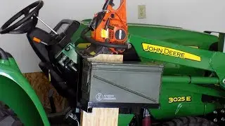 JD 3025e Ammo can and chainsaw mount complete