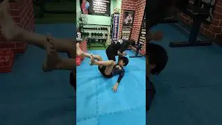 Girls Self Defence Demonstration | Powerful Techniques Every Girl Should Know #combatsport #fight 🥊🥋