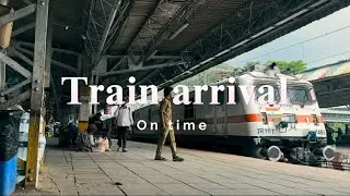 Mumbai to Banaras Train Journey 🚆 | Suvidha Express Reality 🤔#train #trainjourney #banaras #mumbai 