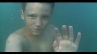 Мальчик тонет (социальный эксперимент в море) / Boy drowns in a sea (social experiment)