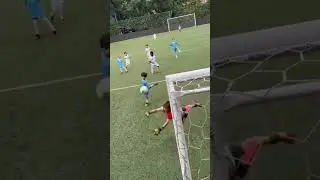 GOLEIRO MIRIM FAZ UMA LINDA DEFESA EM CHUTE NO &Acirc;NGULO 🔥🔥🔥 #football #goleiro #soccerplayer