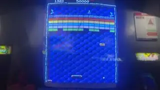 Аркадный арканоид Taito 1986 в Funspot