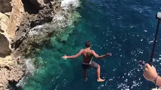 Cliff jumping Malta Blue Lagoon Comino