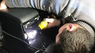 BMW 3 Series E90, E91 Ashtray installation