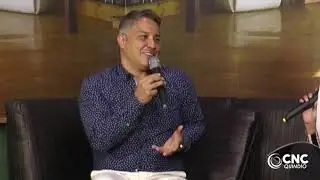 Julio Cortes y su Corte, Artista Musical, Aqu&iacute; en la Tarde