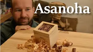 Kumiko Box aus gestockter Ahorn mit Tonnenscharniere.
