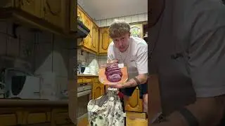 Compra bratwurst y no sabe ni lo que es jajajaja