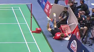 Unexpected Moments Badminton