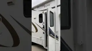 Class C- 2014 Thor Freedom Elite 22E Motorhome for sale!