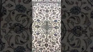 Persian Hand-Woven Rug - Kashan - 3' 2