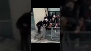 Fc Utrecht supporter valt in uitvak met 1200 Feyenoord hooligans ?!