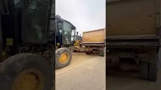 ठंड में #danveersinghmoradabad #caterpillar #constructionequipment