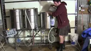 Brewing up an American Pale Ale, All-grain