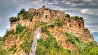死にゆく街チヴィタ・ディ・バーニョレッジョ Civita di Bagnoregio