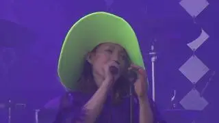 Little Dragon - Feather Live @ Osheaga 2017
