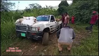 WORST ROAD for Yam Farmers Trelawny Jamaica..  HELP PLEASE!!!!!
