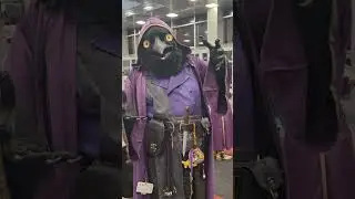 Warble was at Anime Central Saturday. #cosplay #crow #kenku #wizard #anime #AnimeCentral