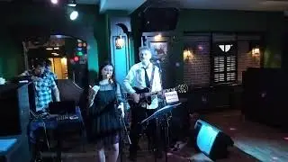 Ellips cover band