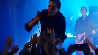 Turbonegro feat. Howlin Pelle: Let The Punishment Fit The Behind
