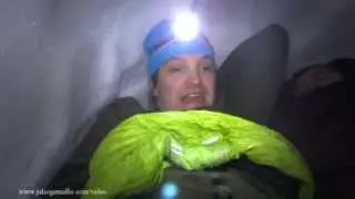 Sobrevivir en refugio de hielo y nieve. Construir y dormir en un iglu. Build and sleep in an igloo