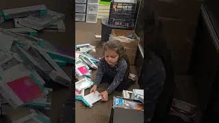 The Cutest CEO in Training &ndash; Watch Her Work! #calmdown