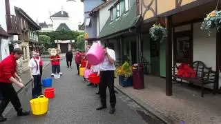 ICE BUCKET CHALLENGE Gulliver's Milton Keynes