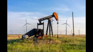 IEA Sees Oil Surplus Narrowing in 2025 Amid Supply Risks