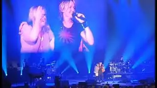 Keith Urban scammed 'live' on stage in Newcastle, 2022