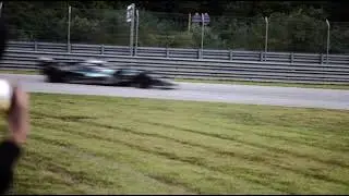Mercedes F1 car via SL2-S