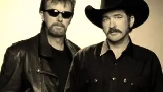 Brooks & Dunn feat. Mac Powell - Over the next hill (We'll be home)