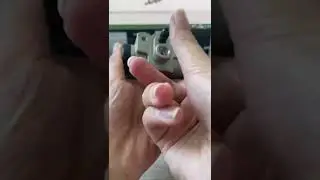 Without testing equipment, how can I detect whether the wheel cylinder is under pressure?