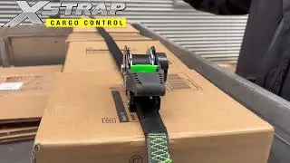 How to use a retractable ratchet straps?