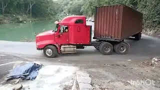 Trucks going across the flat bridge EPISODE 1 