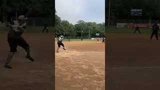 Men&rsquo;s Slowpitch Softball 🥎 Schuman almost takes the 3rd basemen&rsquo;s glove off ! 💪🏼 #Usssa #Das