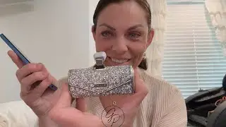 Amazon Tech /  iWALK Upgraded Sparkly Portable Charger / A Portable Charger, But Make It Sparkly
