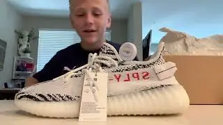 Unboxing of the 2022 Yeezy Zebra V2 350s in white!!!👟👟👟🔥🔥🔥