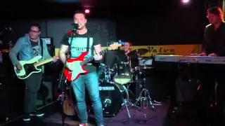 |IVORY @ Valve Bar 30-NOV-13 1 of 9